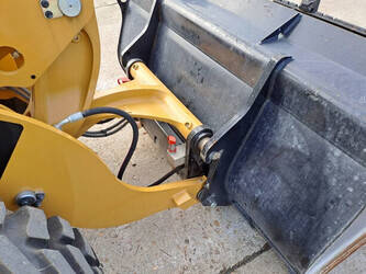 2024-caterpillar-906-1400397-44684651