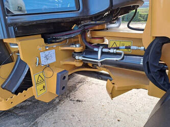 2024-caterpillar-906-1400397-44684652