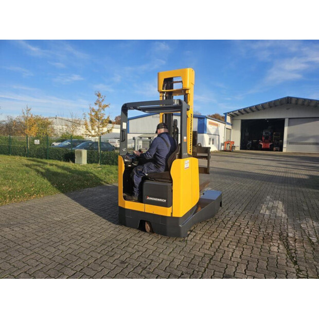 2010 Jungheinrich ETVQ20-44684936