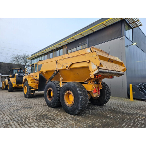 2005 Volvo A25D-44685283