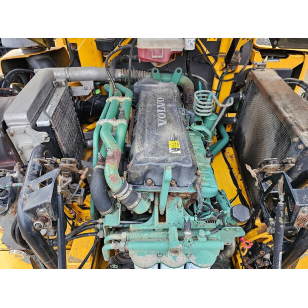 2005 Volvo A25D-44685302