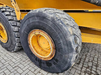 2005-volvo-a25d-1400418-44685308