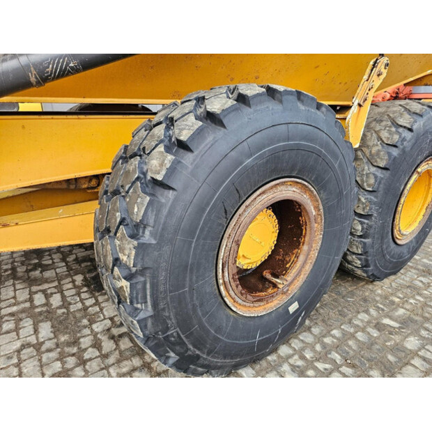 2005 Volvo A25D-44685310