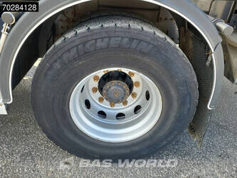 2013-renault-premium-380-1278932-44685526