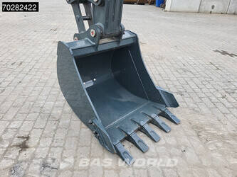 2024-hyundai-hx80n-44685901