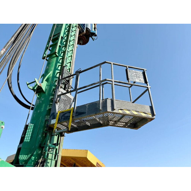 1977 Hitachi KH150GLS-2-44685974