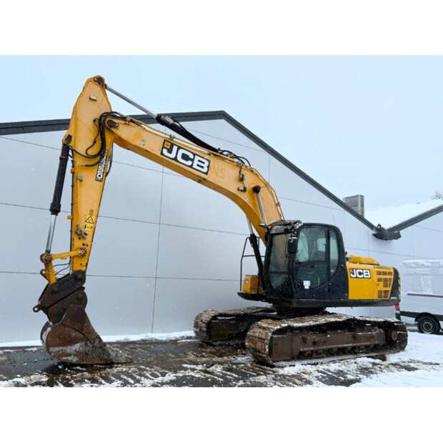 2017 JCB JS220LC-44686084