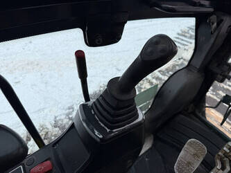 2017-jcb-js220lc-1400429-44686094