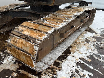 2017-jcb-js220lc-1400429-44686105