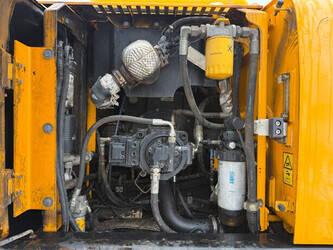 2017-jcb-js220lc-1400429-44686112