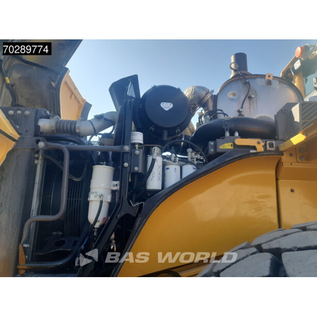 2018 فولفو L260H-44686488