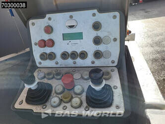 2012-daf-lf45-180-1328677-44686981