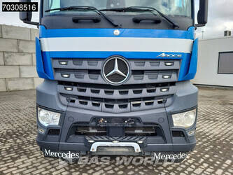 2016-mercedes-benz-arocs-2542-44687090