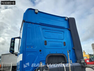 2016-mercedes-benz-arocs-2542-44687093