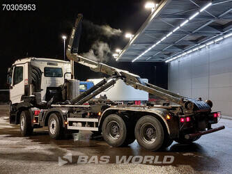 2025-renault-c460-44687120