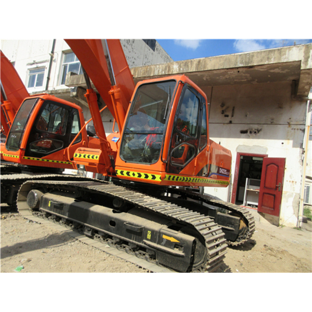 2024 Doosan DH225LC-9-44700871