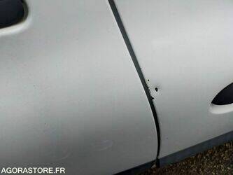 2007-renault-clio-1400535-44701573