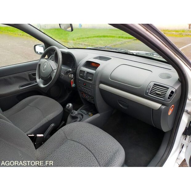 2007 رينو Clio-44701577