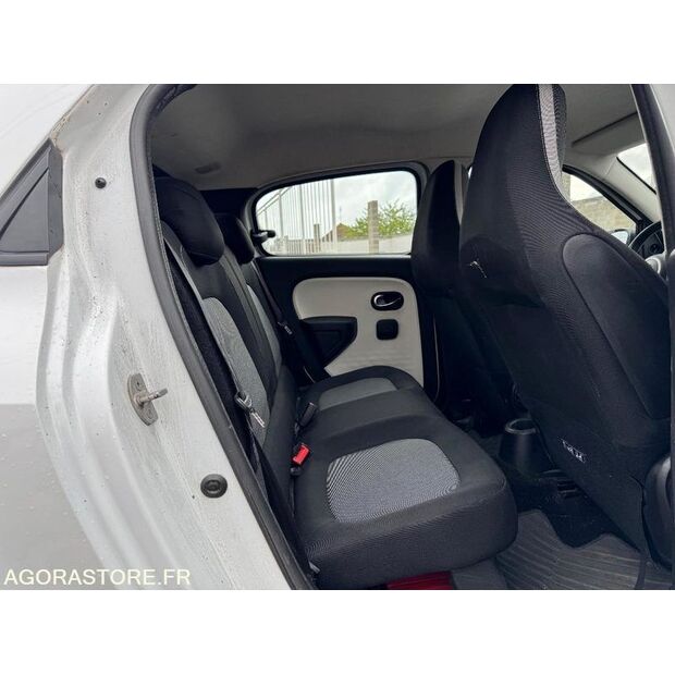 2016 Renault Twingo-44701613