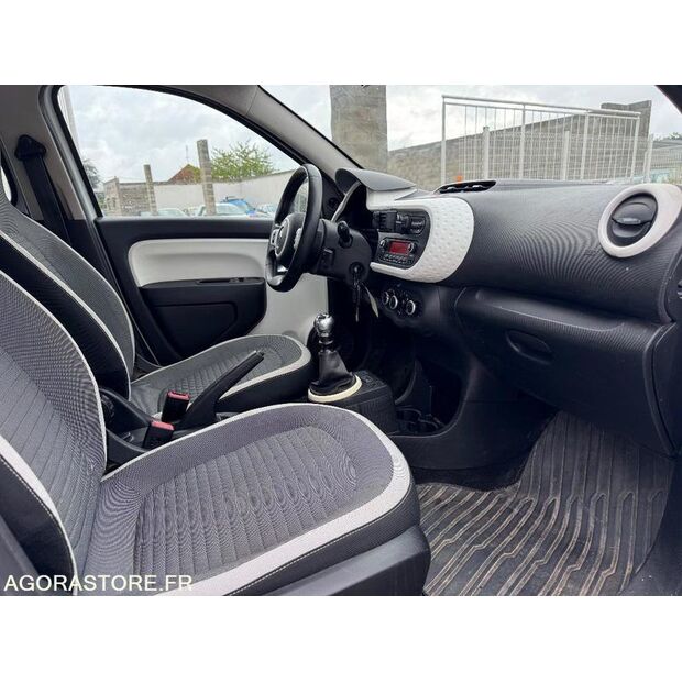2016 Renault Twingo-44701614