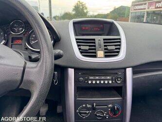 2007-peugeot-207-1400540-44701635