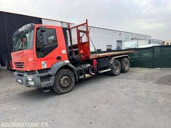 2006-iveco-260e35-1398389-44701863