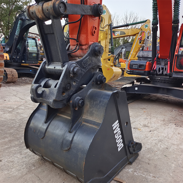 2023 Doosan DX300-44701907