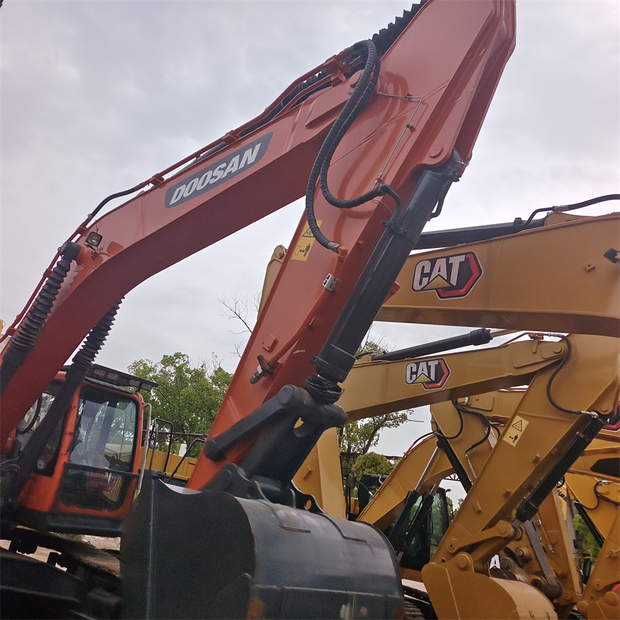 2023 Doosan DX340-44701938