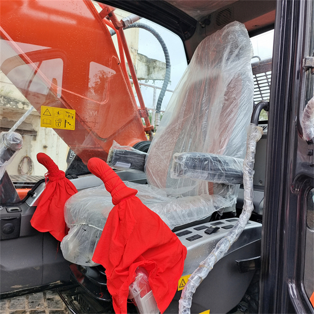 2024 Doosan DX340-44701966