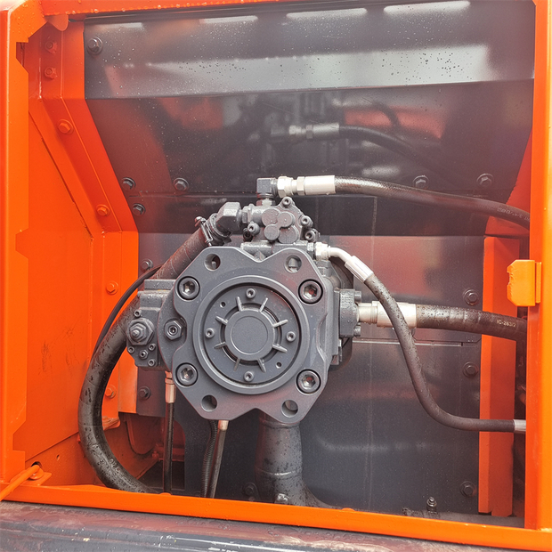 2024 Doosan DX225-44702046