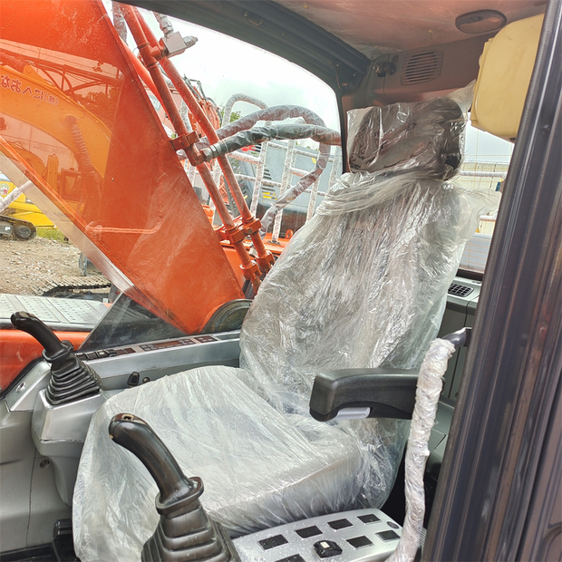 2024 Doosan DX225-44702053