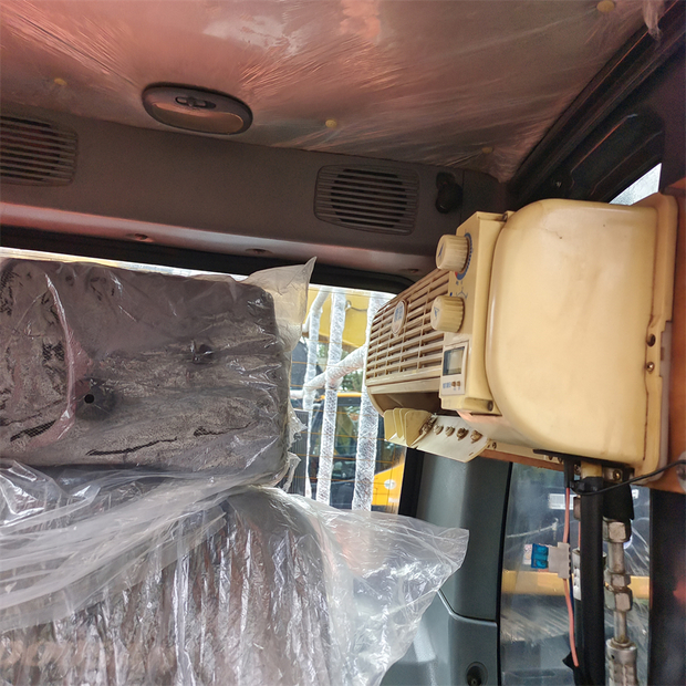 2024 Doosan DX225-44702056