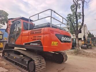 Image de PELLETEUSES SUR CHENILLES 2023 Doosan DX225