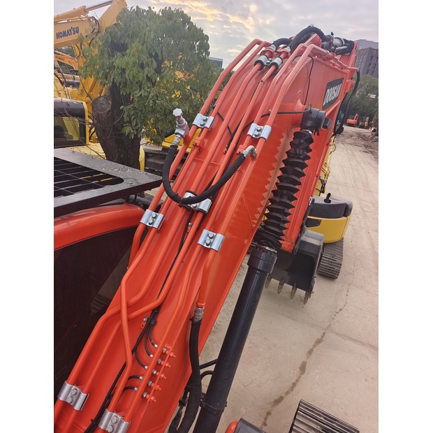 2023 Doosan DX225-44702091