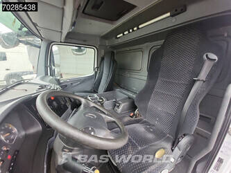 2015-mercedes-benz-axor-1833-44702653