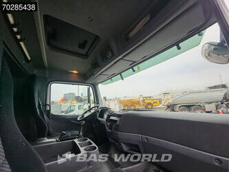 2015-mercedes-benz-axor-1833-44702654