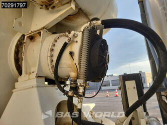 2007-mercedes-benz-actros-3241-1306577-44702843