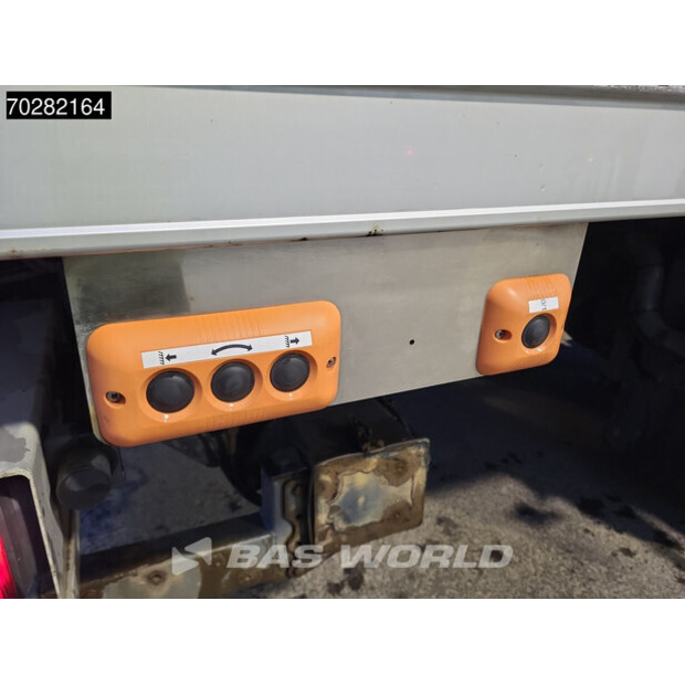 2016 Mercedes-Benz Atego 1524-44703184