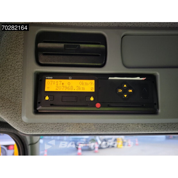 2016 Mercedes-Benz Atego 1524-44703226