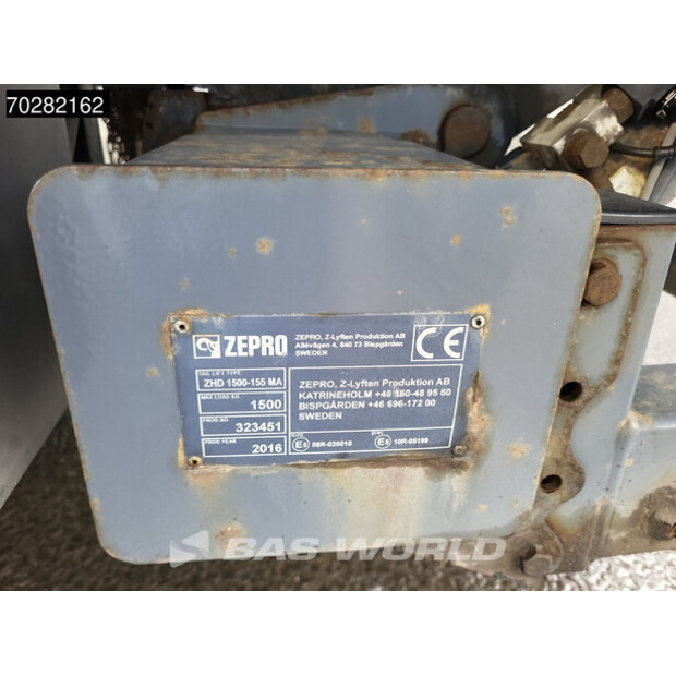 2016 مرسيدس بنز Atego 1524-44703302