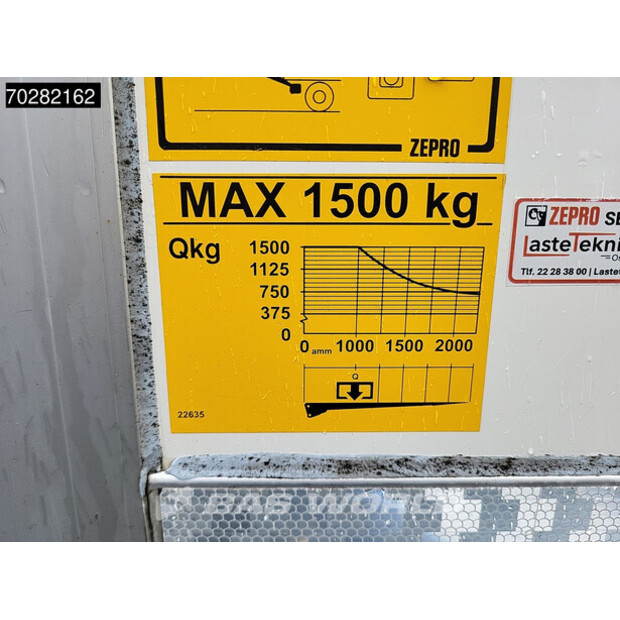 2016 مرسيدس بنز Atego 1524-44703304