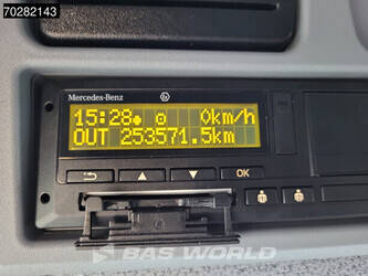 2018-mercedes-benz-atego-1524-1330405-44703587