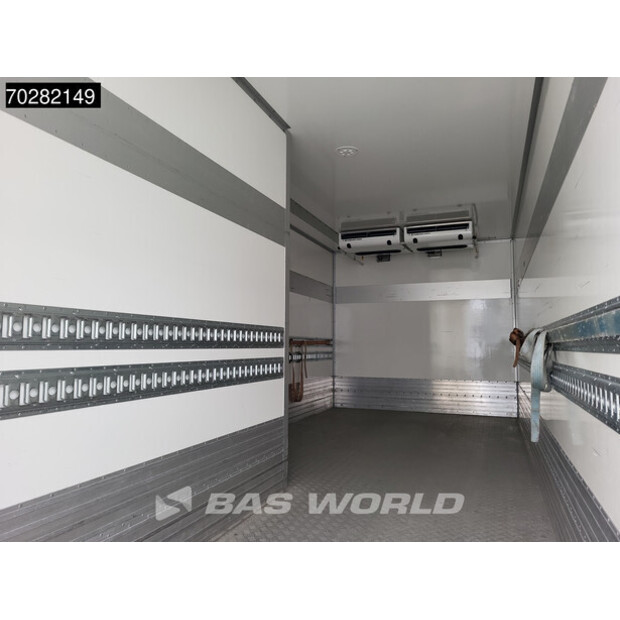 2017 Mercedes-Benz Atego 1524-44703629