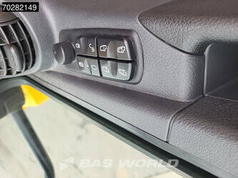 2017-mercedes-benz-atego-1524-1331646-44703642