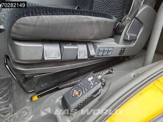 2017-mercedes-benz-atego-1524-1331646-44703659