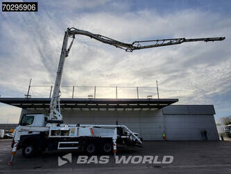 2019-mercedes-benz-arocs-2640-44703694