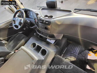 2018-mercedes-benz-atego-1524-1379754-44703768