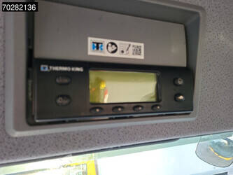 2018-mercedes-benz-atego-1524-1379754-44703779