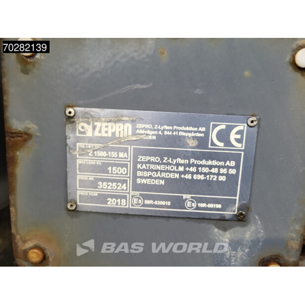 2018 مرسيدس بنز Atego 1524-44703975