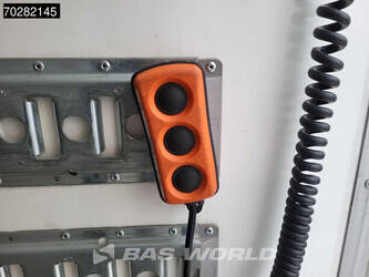 2018-mercedes-benz-atego-1524-1381726-44704015